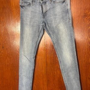 Men's Light Blue Jeans